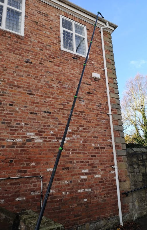 Pro Gutter Cleaning
