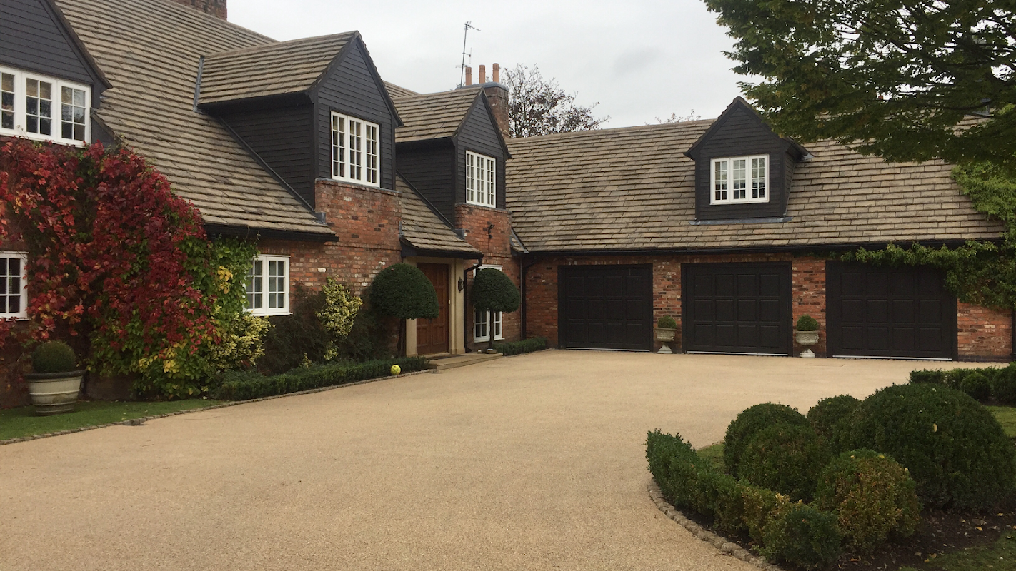 Roof cleaning Cheshire