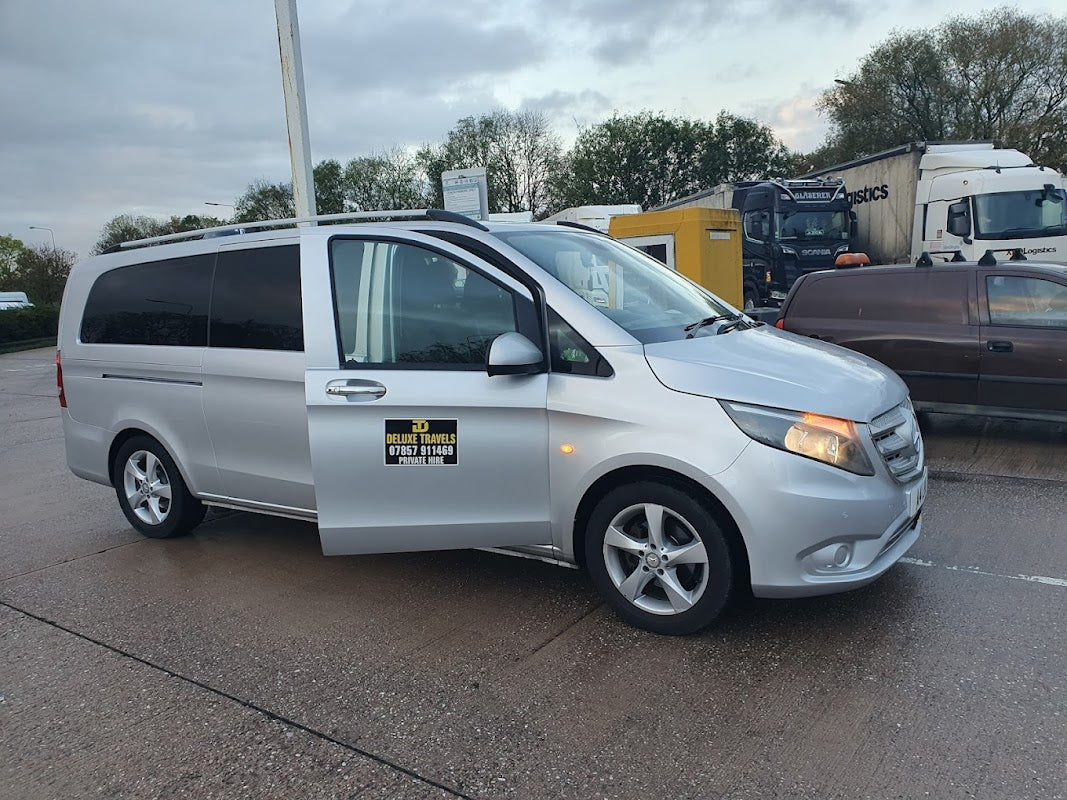 Deluxe Travels Stoke