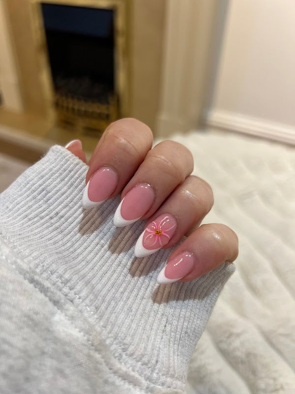 Vina Nails