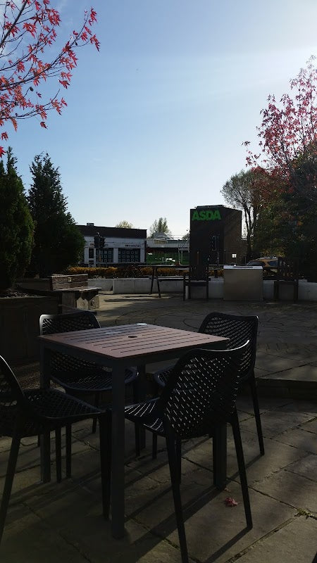 The Queens Arms - JD Wetherspoon