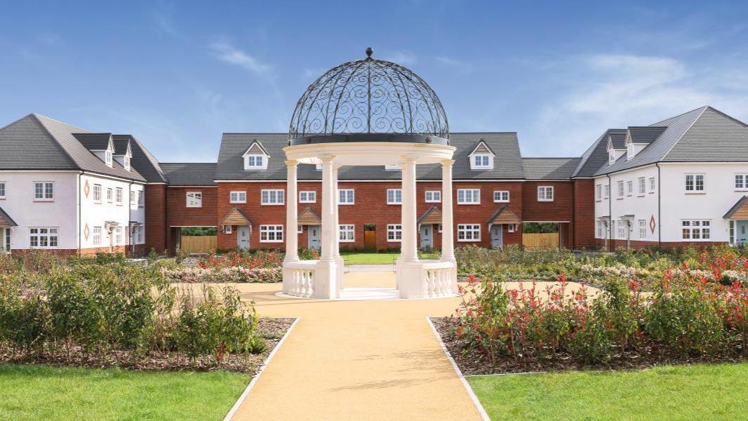 Redrow - Hawthorn Court at Ledsham Garden Village