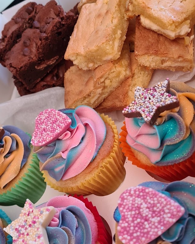 Cakes by Chantel