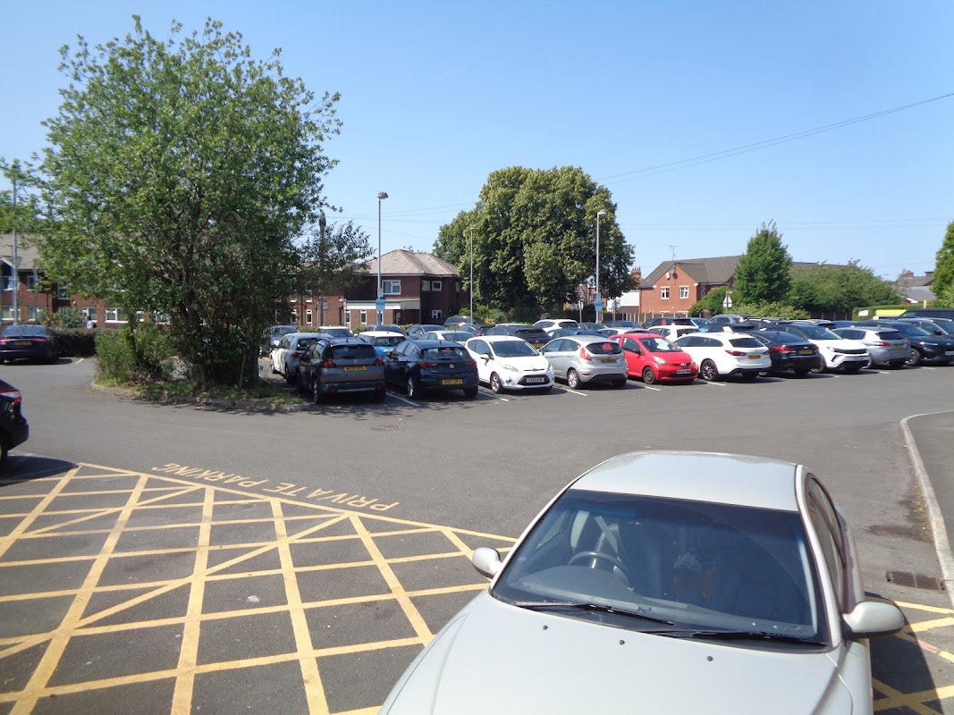 Navigation Road Metrolink Park & Ride