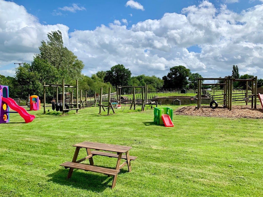 Lakemore Farm Park