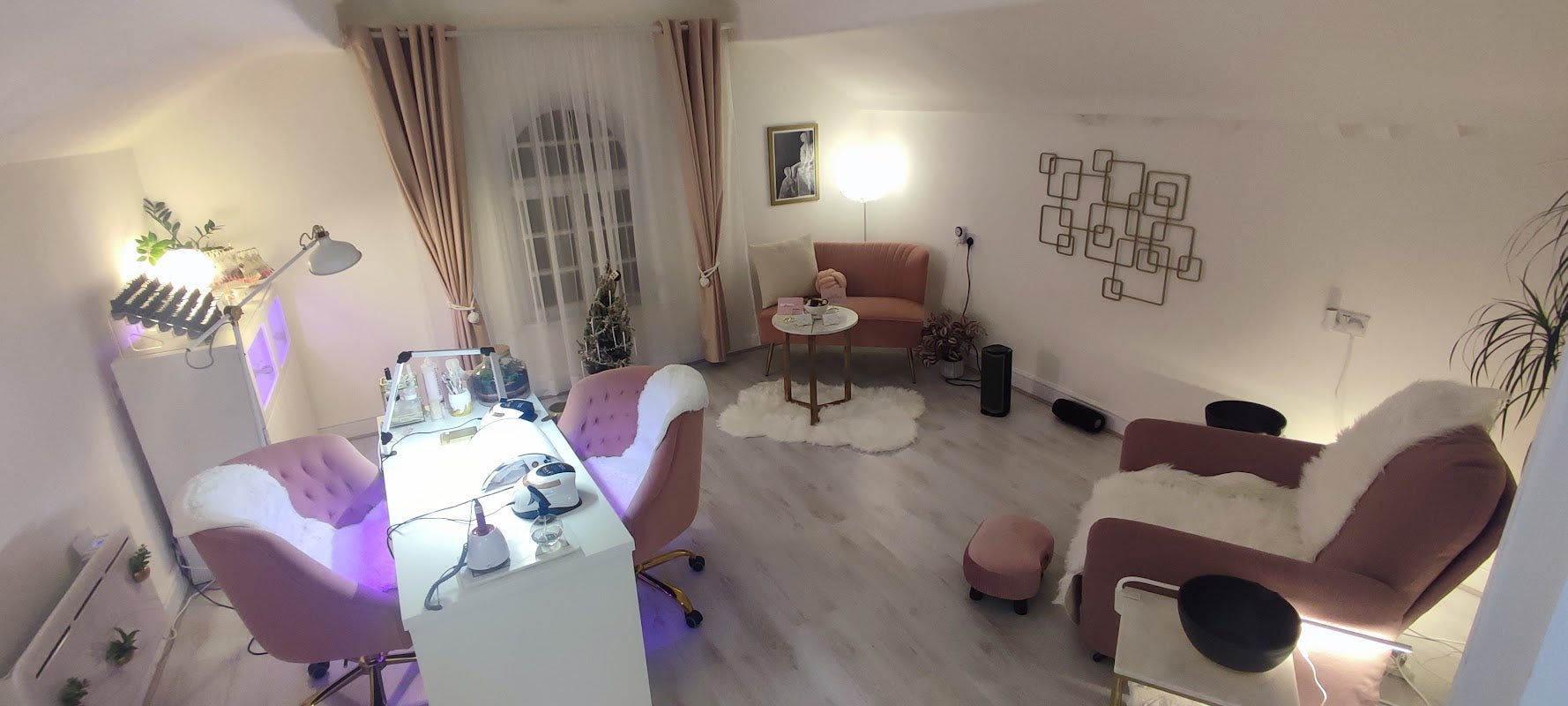 Mia's Beauty Sanctuary