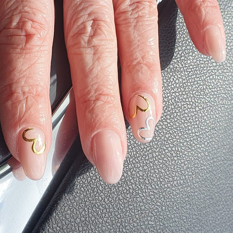 Avara Nails