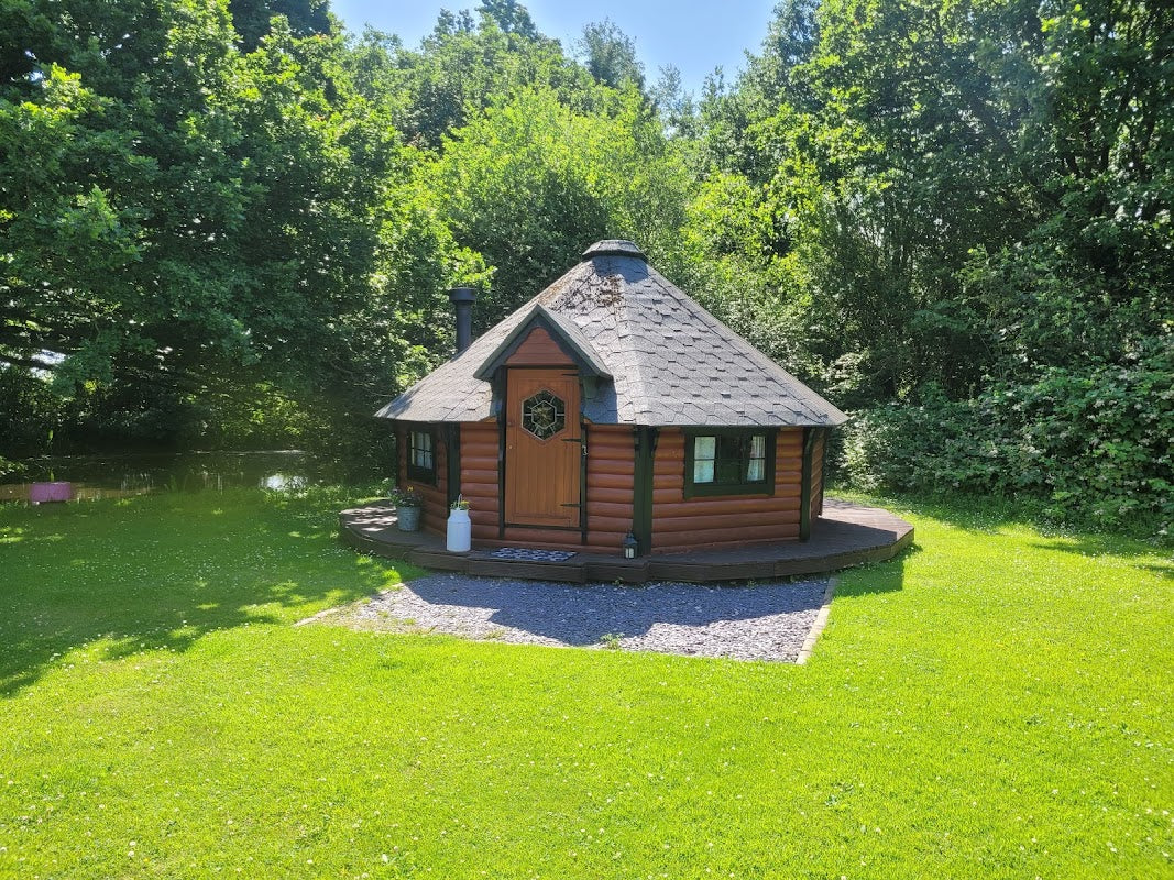 Willow Lake Retreat