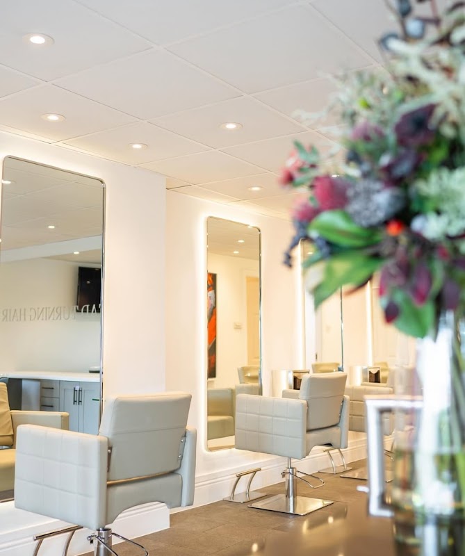 Salon 32