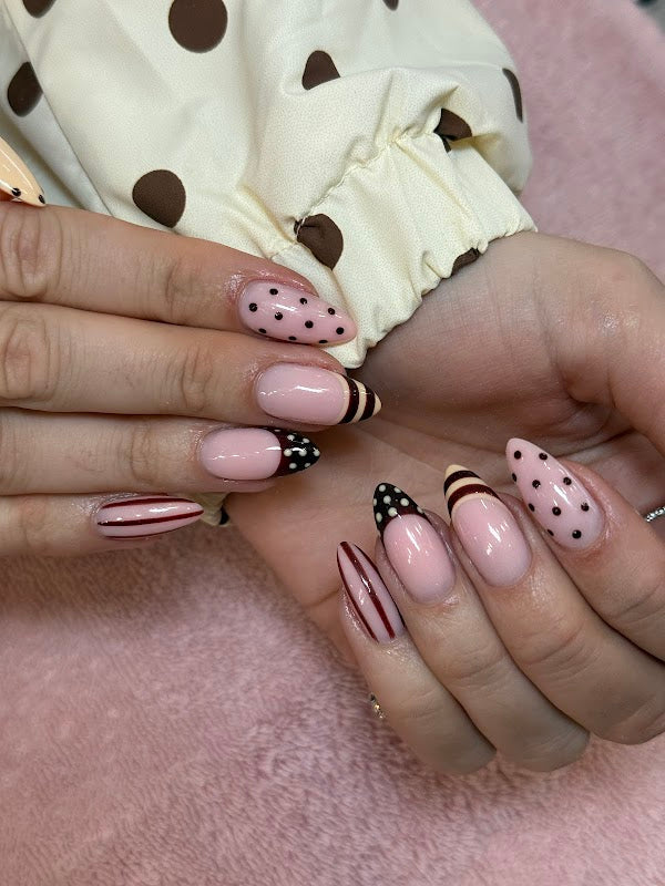 M1 Nails in hale