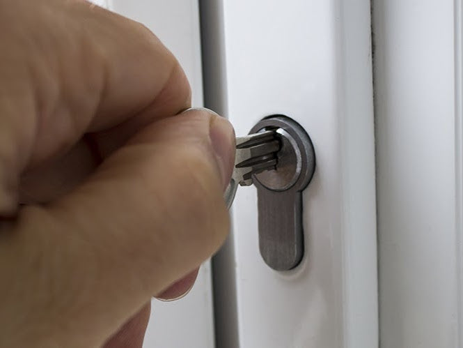 Faster Locksmiths (Withington)