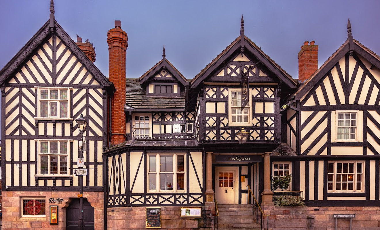 The Lion & Swan Inn