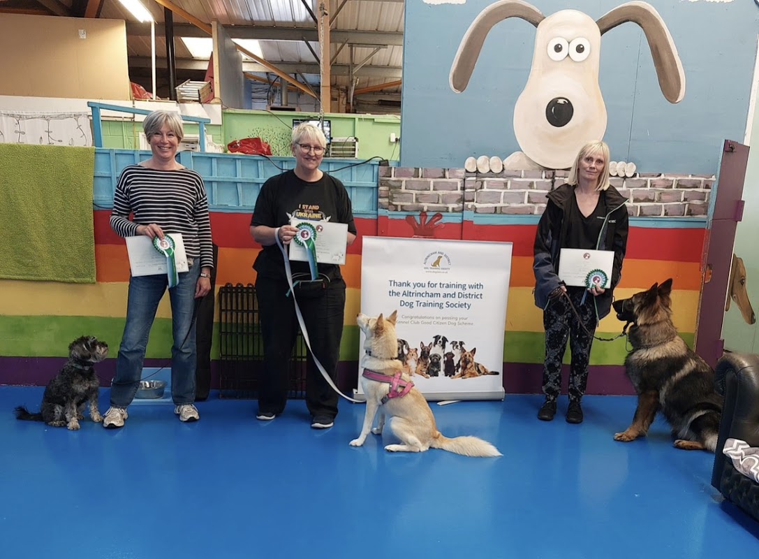 The Altrincham and District Dog Training Society