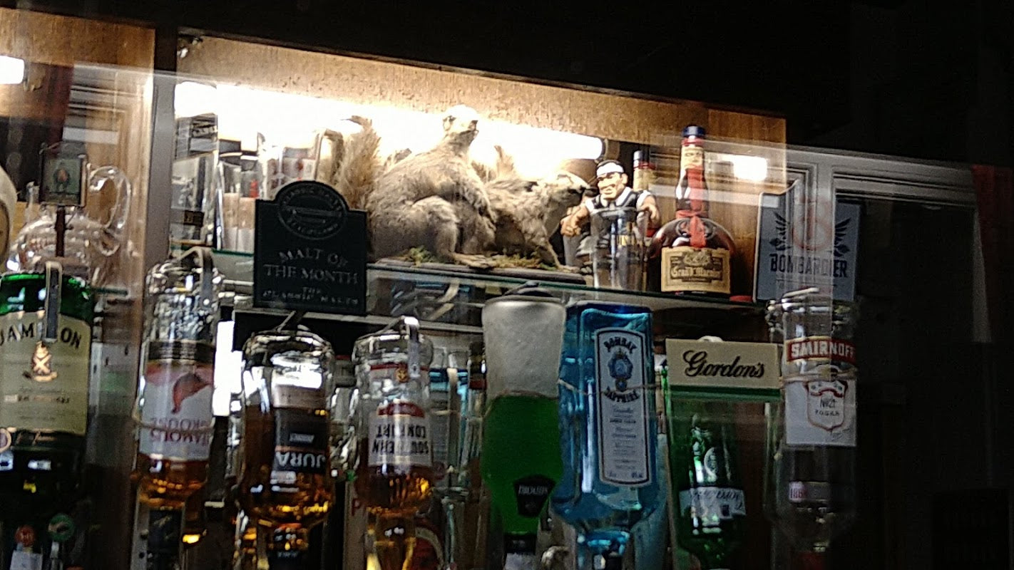 The Little Man Inn