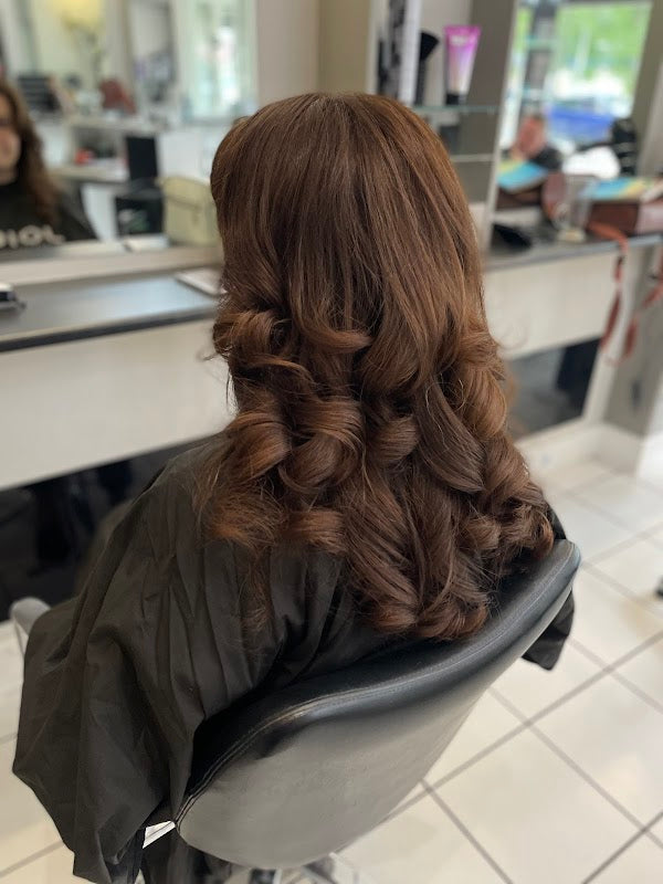 Salon 144