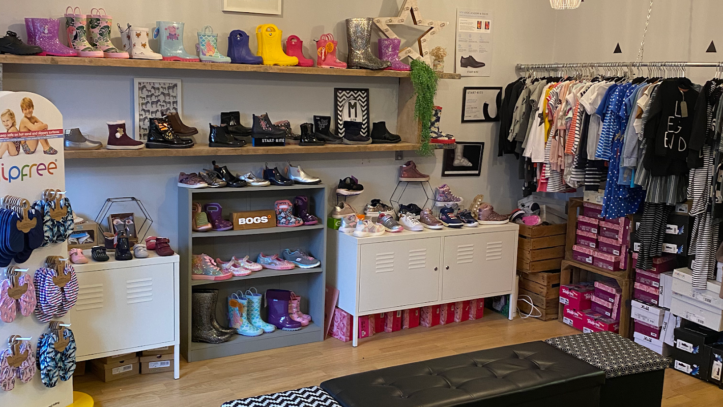 Minis Shoe Shop
