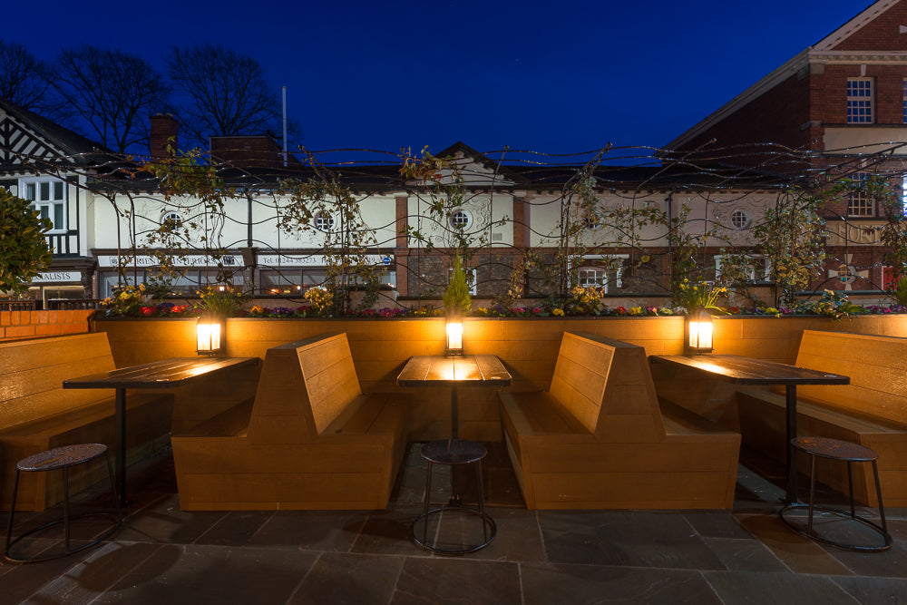 The Bull and Stirrup Hotel