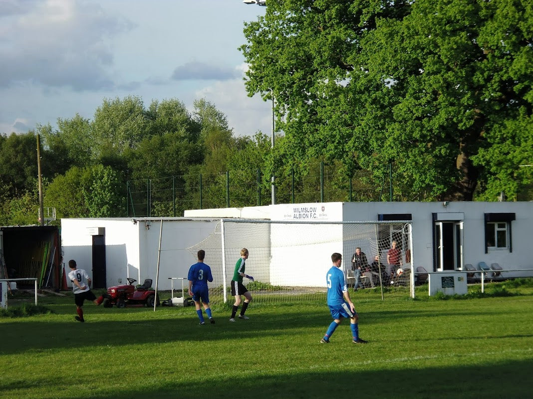 Wilmslow Albion Football Club