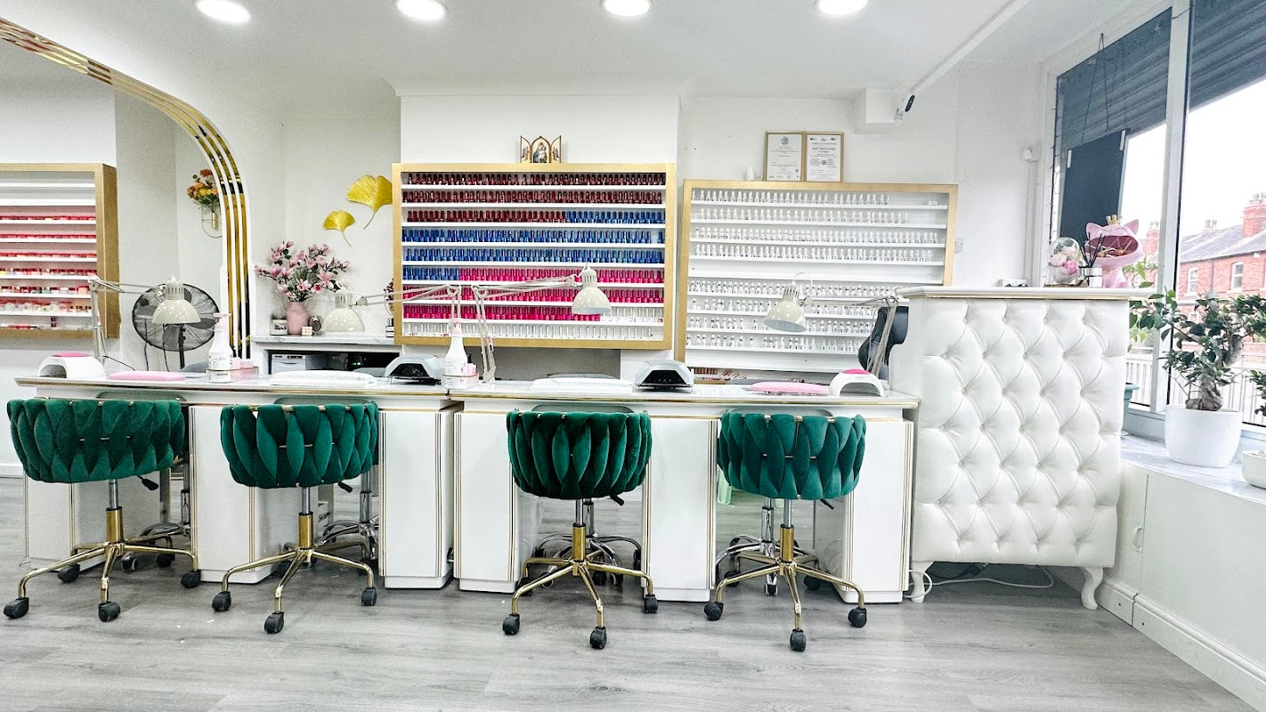 Top Nails