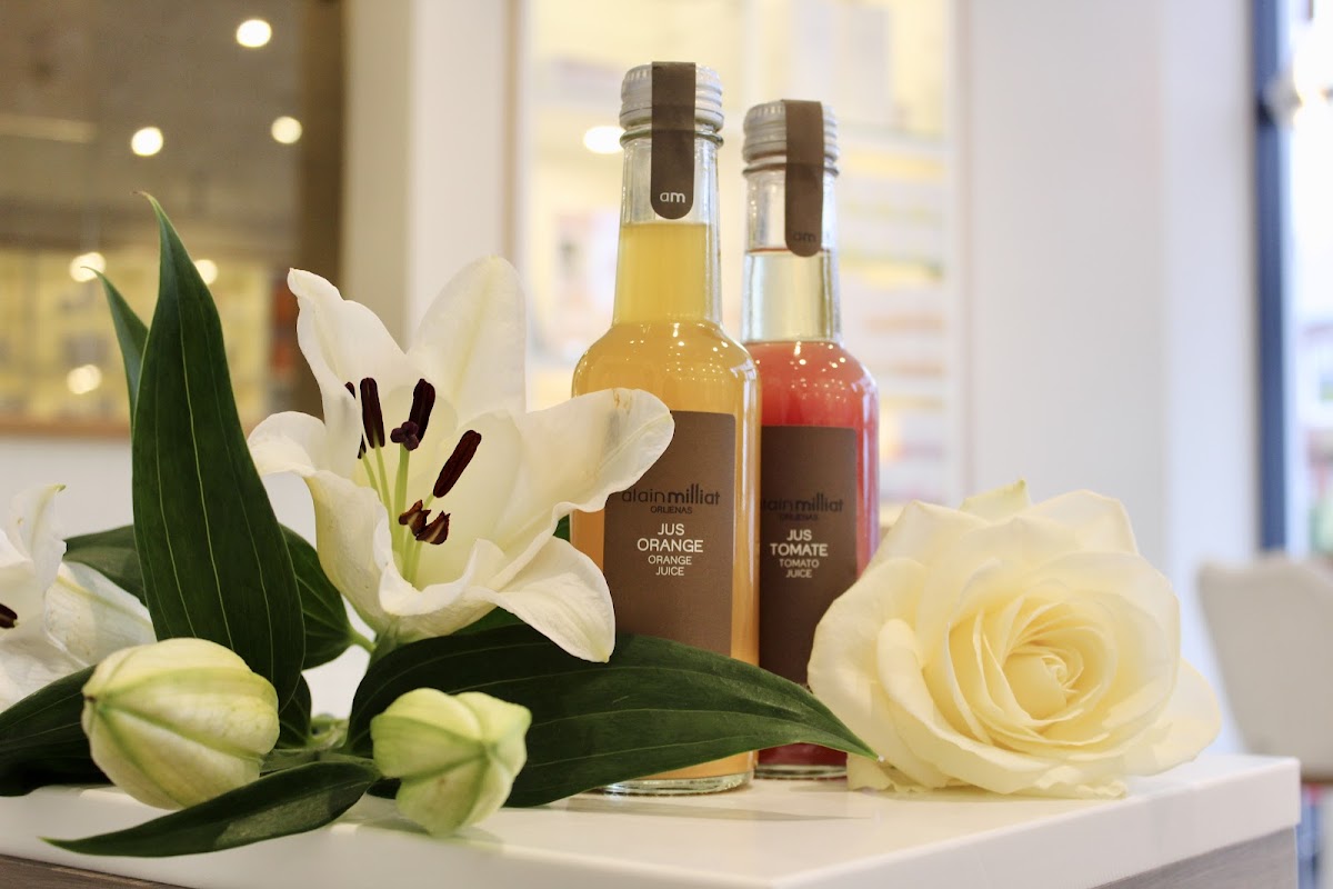 Rose & Lily Spa Bar