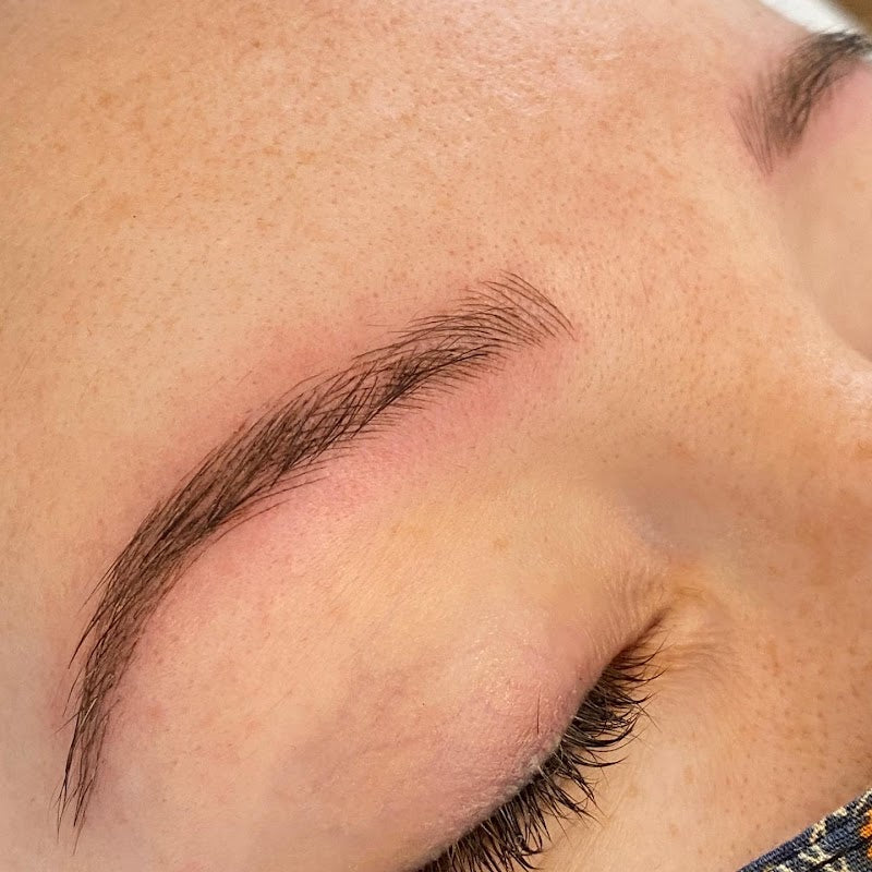 Victoria Beauty - Semi Permanent Makeup