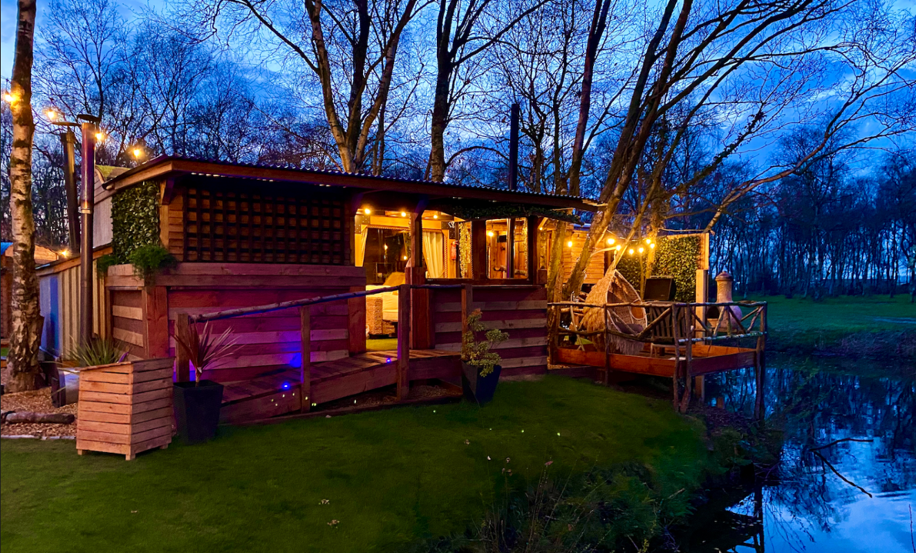 Four Seasons Glamping