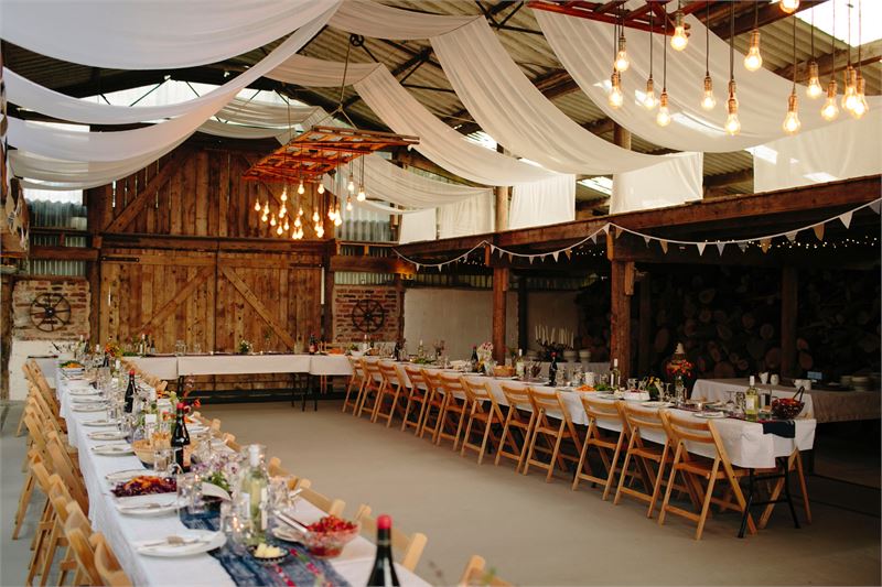 Hilltop Barn Weddings