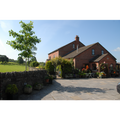 Red Oaks Farm - B & B Accommodation / Log Pod - Bollington