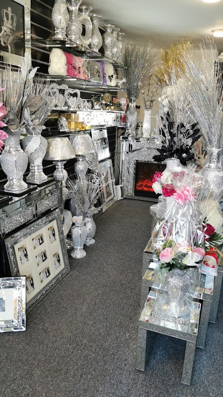Decor debonair