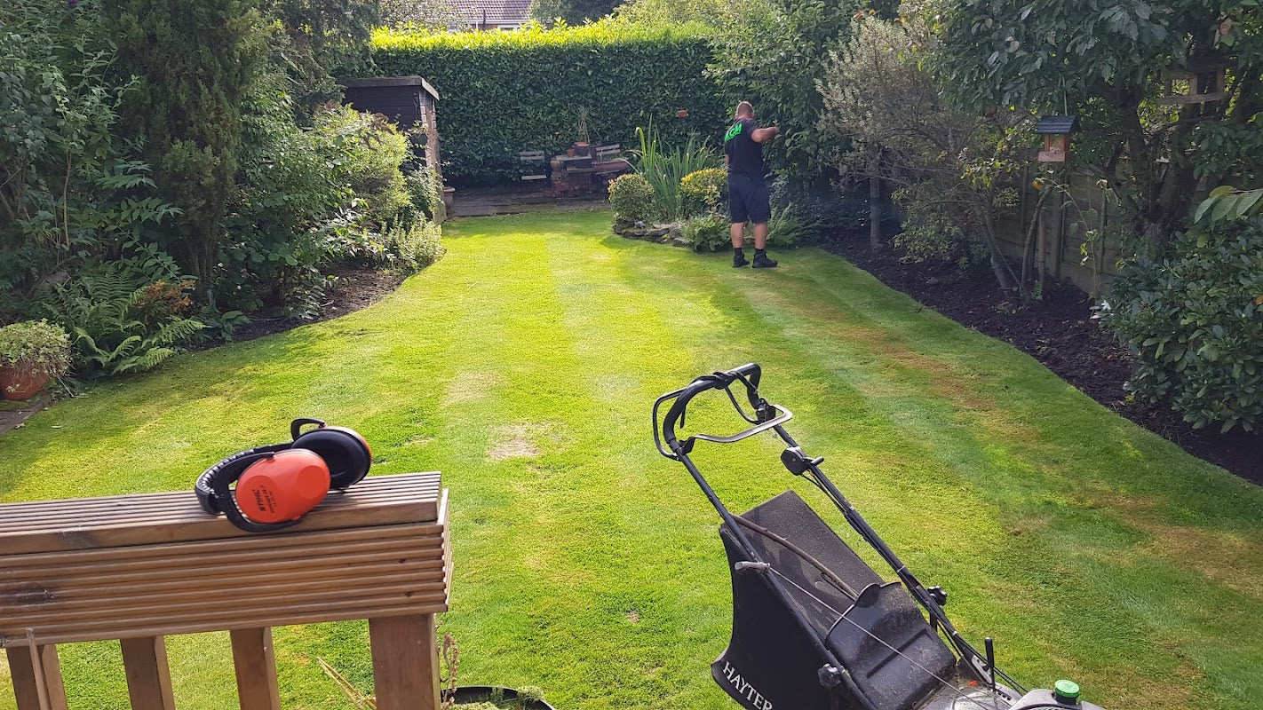 Manchester Garden Maintenance