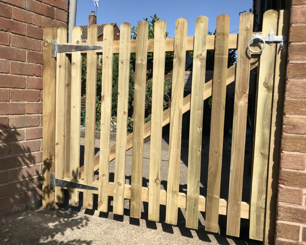 Empire fencing and gates