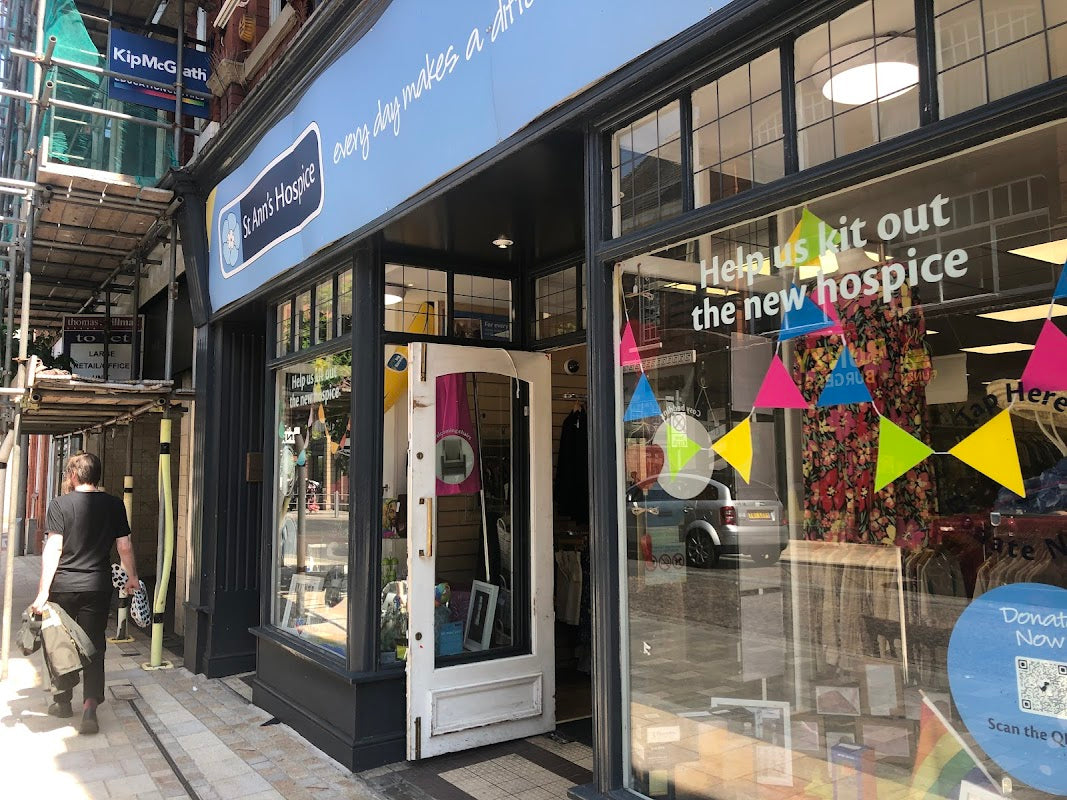 Moya Cole Hospice Charity Shop