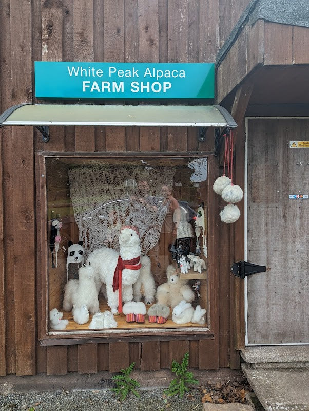 White Peak Alpacas