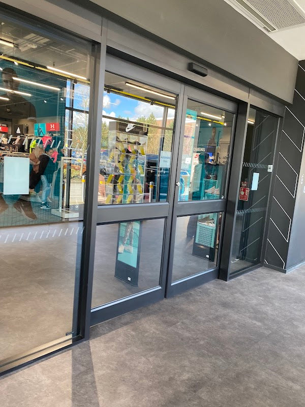 JD Sports Handforth Dean