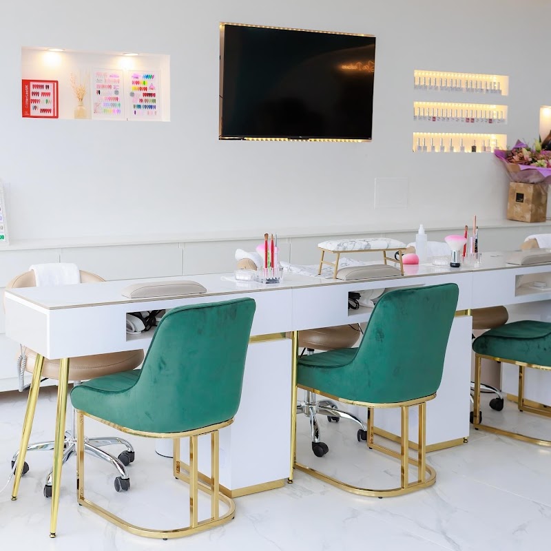 Tips & Toes Wilmslow Nail Salon