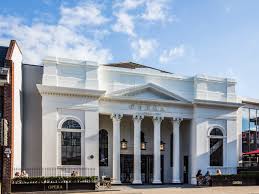 Opera Bar & Grill