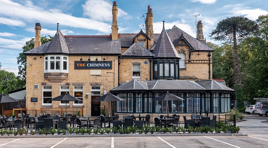 Chimneys Hooton